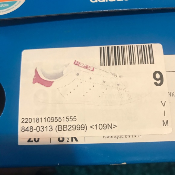 Stan Smiths - Picture 6 of 7